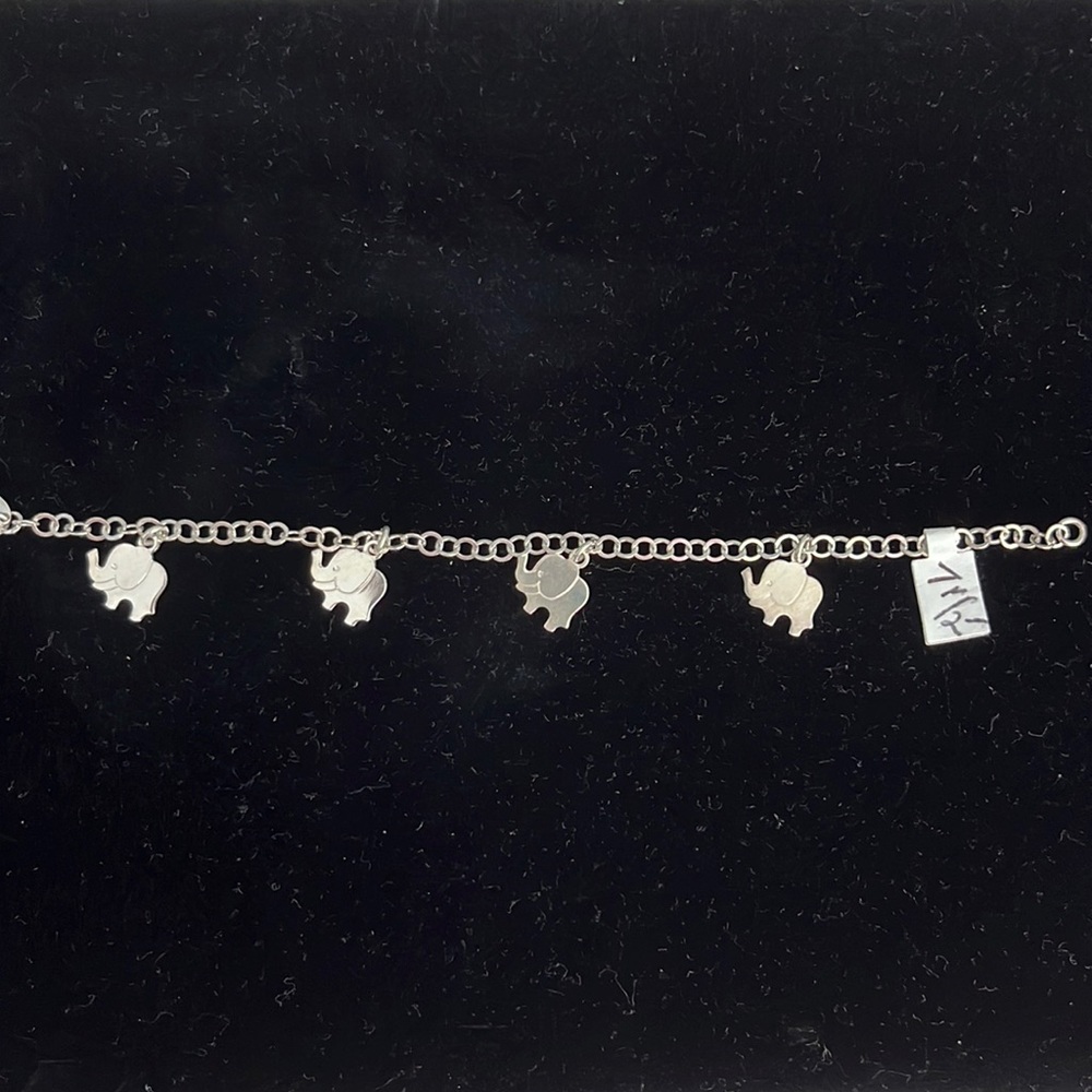 Adorable Elephants Charm Bracelet 925 Sterling Silver.